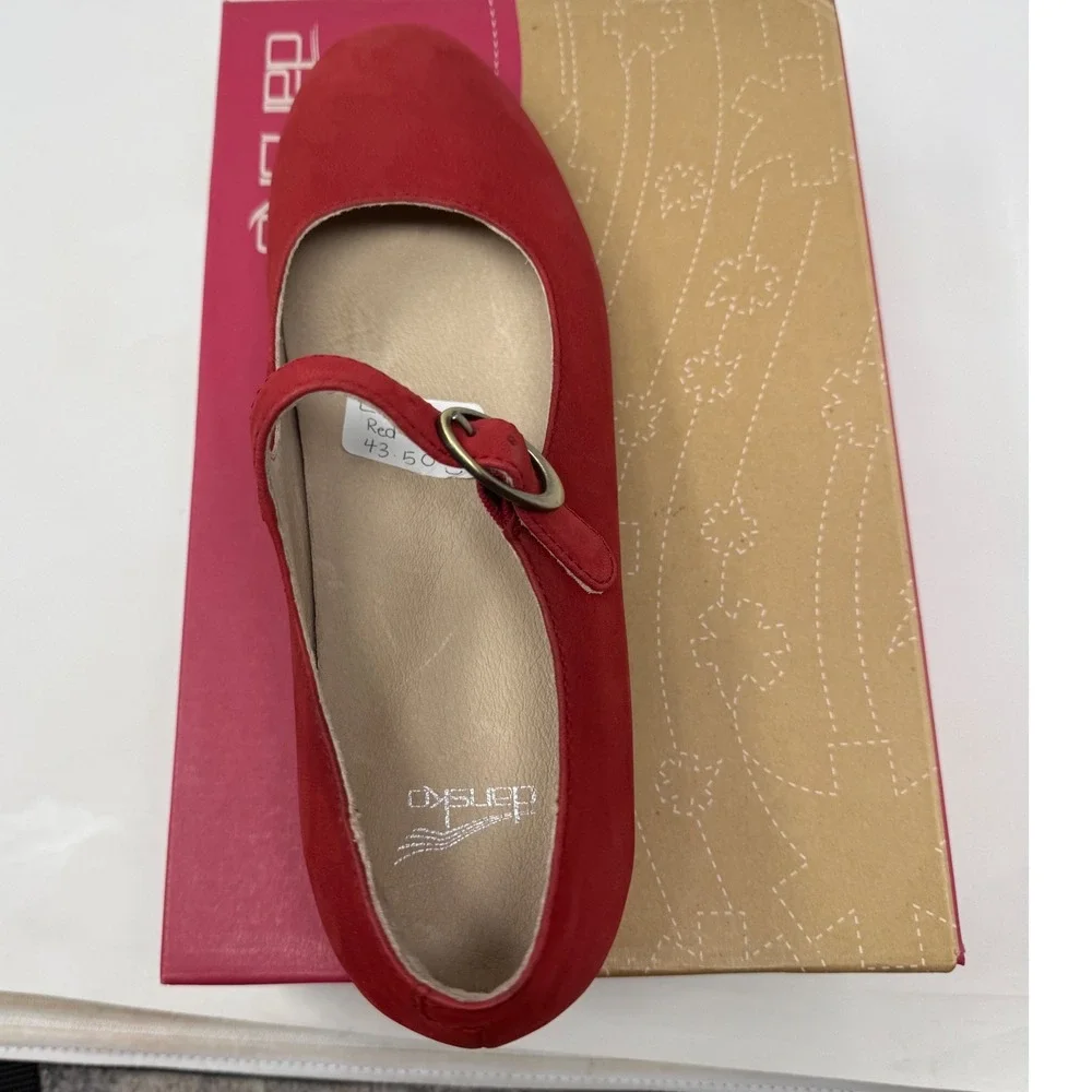 Dansko Linette Red Milled Nubuck Mary Jane Heels Womens 40 5701-220200
